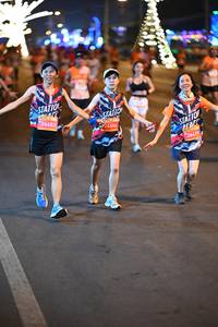 BIB: 102, 26453, 26454, 26639
                            <button type="button" onclick="openModal(23168182)" class="btn btn-primary btn-sm float-right btn-popup" data-toggle="modal" data-target=".modal-high-quality">
                        <i class="fas fa-shopping-cart"></i> Add to Cart
                    </button>
                                            <button type="button" onclick="isThisMe(23168182, true)" class="btn btn-success btn-sm float-right btn-popup btn-isme hidden" data-toggle="tooltip" data-placement="bottom" title="นี่คือรูปของคุณใช่ไหม คลิกที่นี่เพื่อเอาเข้าอัลบั้ม">
                        <i class="fas fa-plus"></i> Add to album
                    </button>
                    <button type="button" onclick="isThisMe(23168182, false)" class="btn btn-warning btn-sm float-right btn-popup btn-isnotme hidden">
                        <i class="fas fa-ban"></i> Remove from album
                    </button>